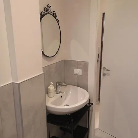Agucchi63apt Bolonia