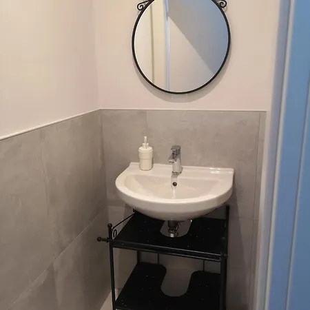 Agucchi63apt * Bologna